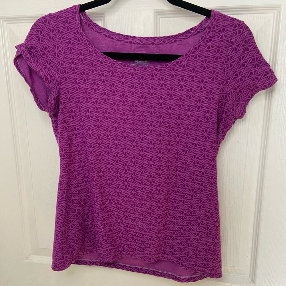 Columbia Short Sleeve Scoop Neck Shirt Size S